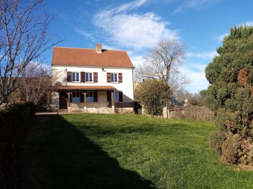 Gite rural en Bourgogne vue de devant